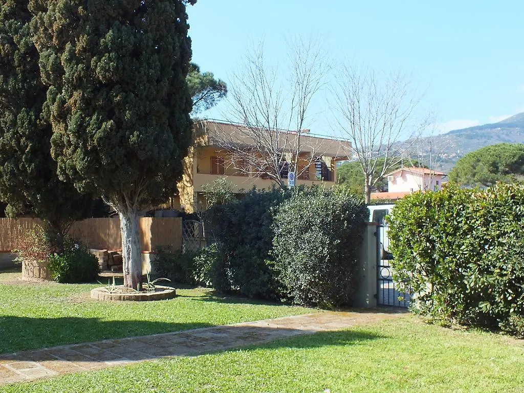 Villa Etrusca Marina di Campo 0*,  İtalya