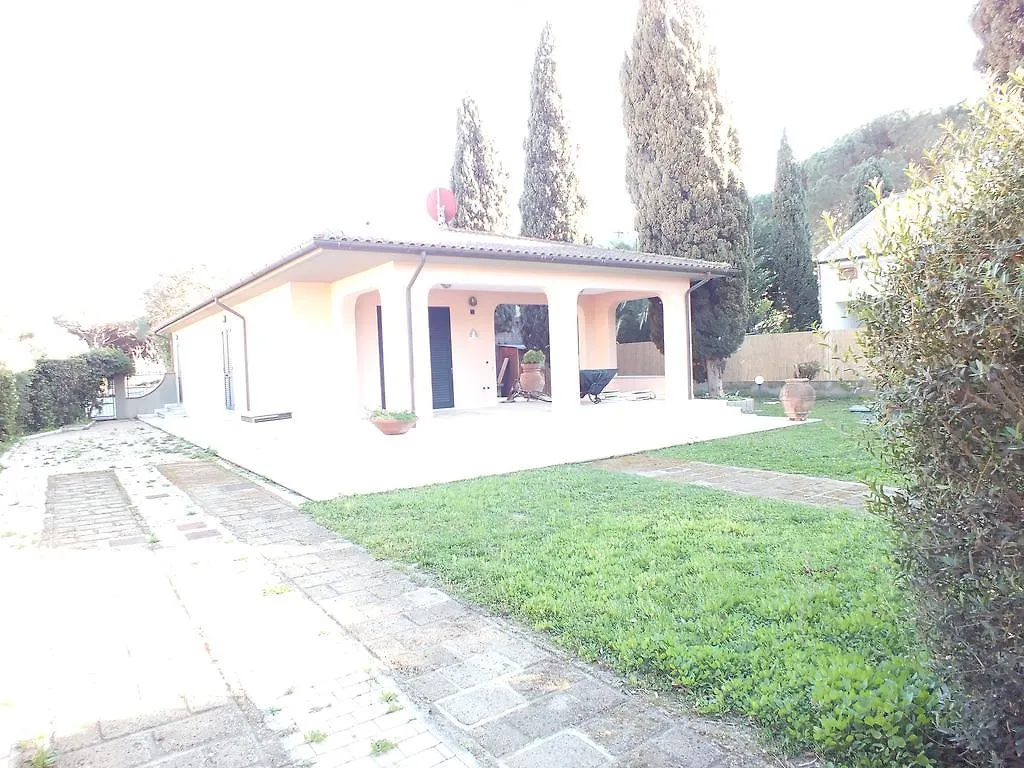 Villa Etrusca Marina di Campo Italy